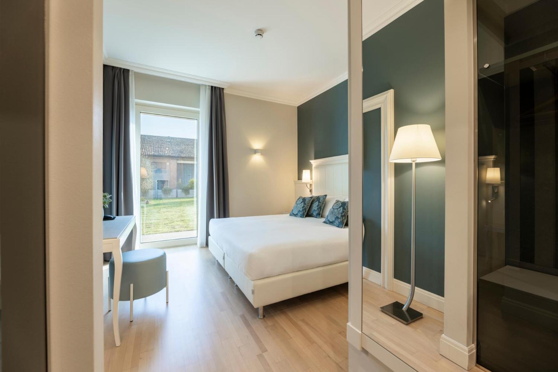 Hotel La Caporala Castel d'Azzano Zewnętrze zdjęcie