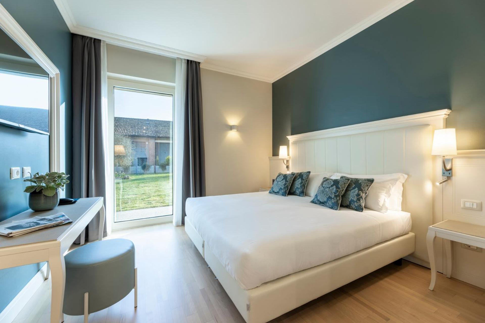 Hotel La Caporala Castel d'Azzano Zewnętrze zdjęcie